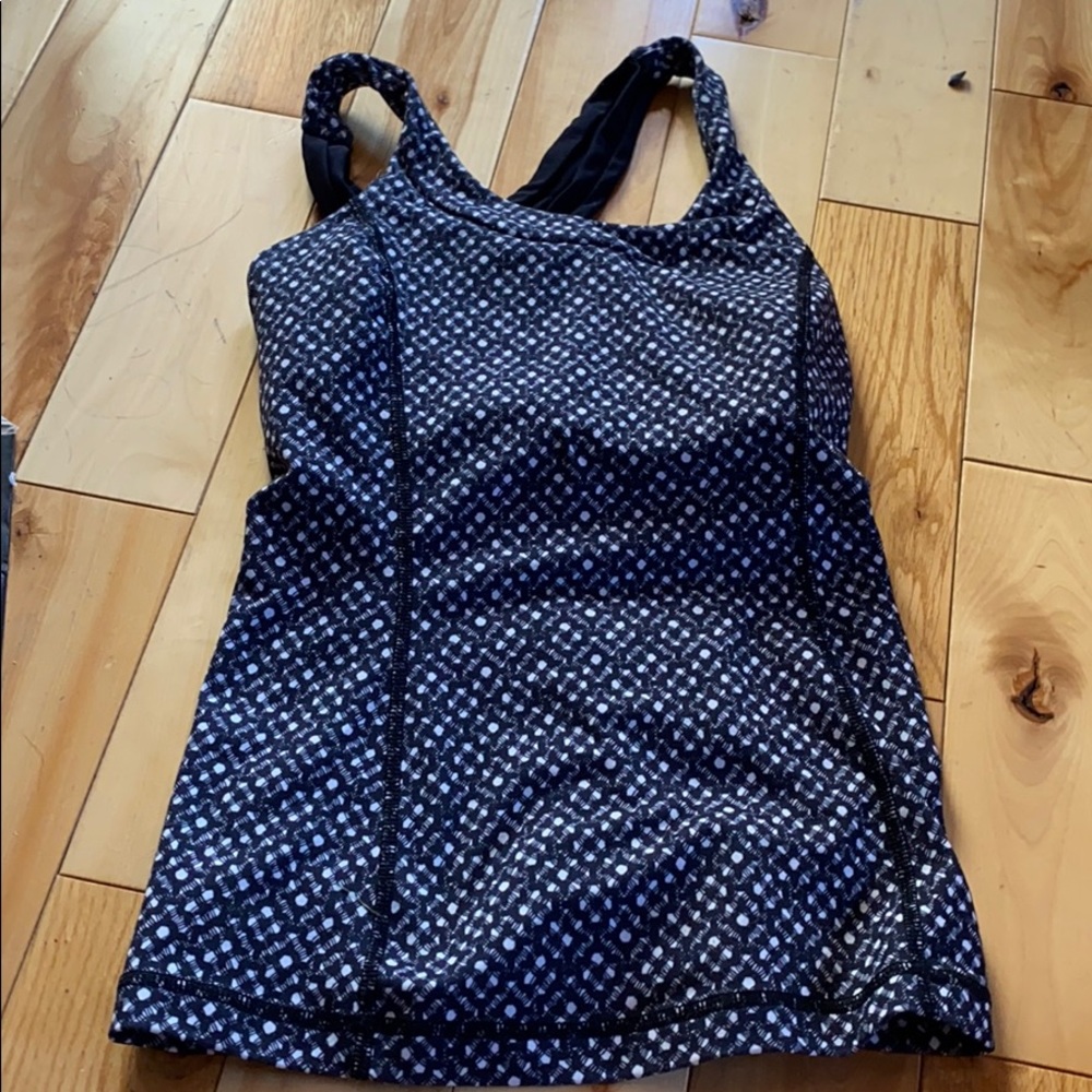 Lululemon tank top